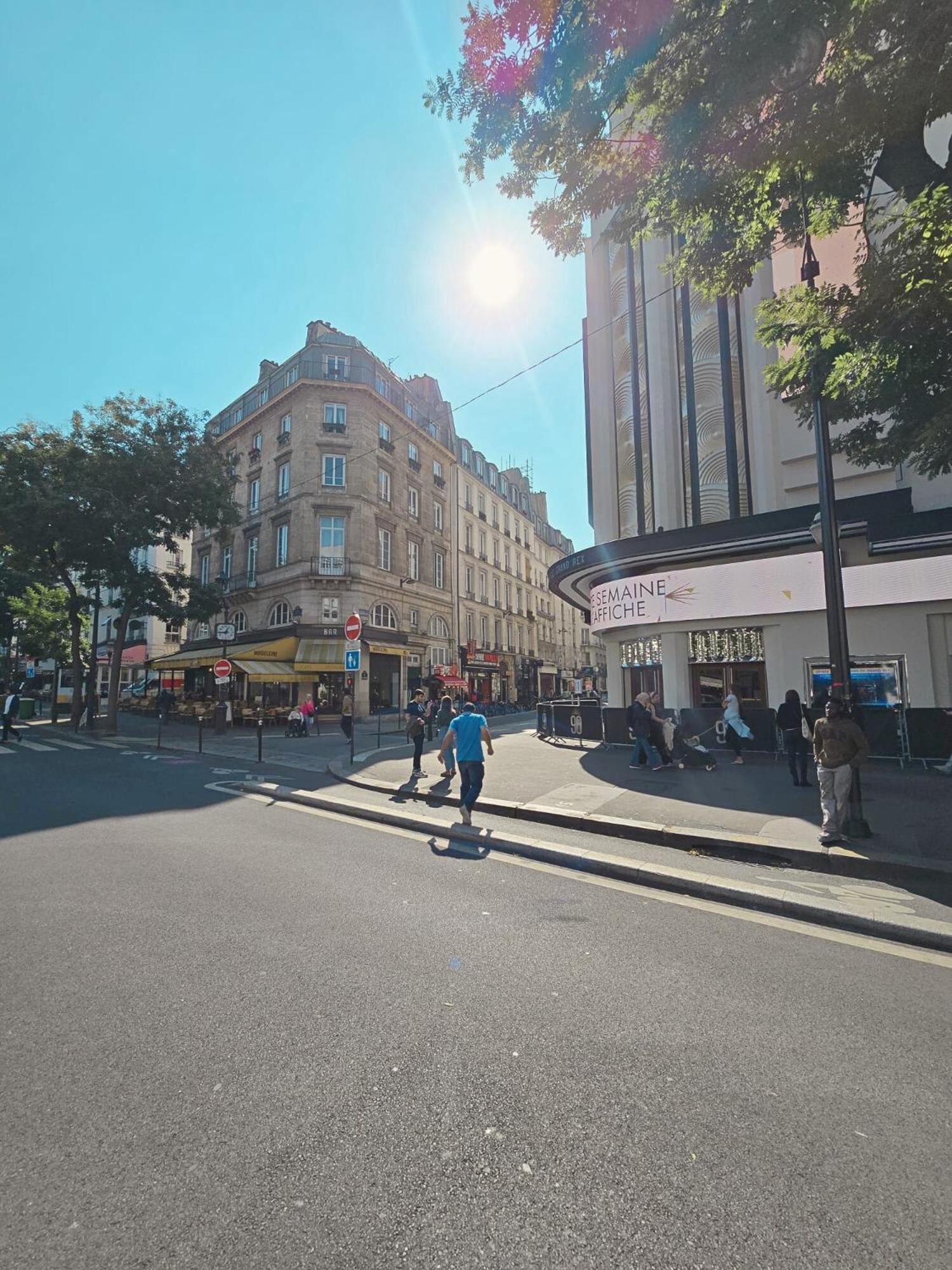 Studio Grands Boulevards Parijs Buitenkant foto